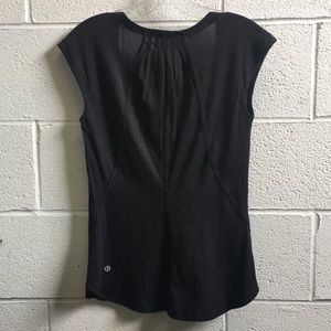 lululemon athletica Tops - Lululemon black thin stripe tee size 2 58380 lululemon athletica Tops - Lululemon black thin stripe tee size 2 58380